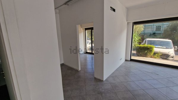 locale commerciale in affitto a Cerveteri in zona Zambra