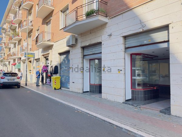 locale commerciale in affitto a Civitavecchia
