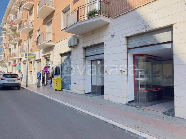 locale commerciale in affitto a Civitavecchia