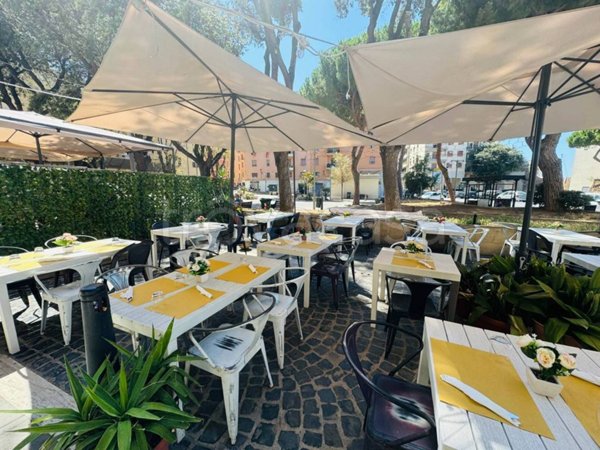 negozio in vendita a Civitavecchia