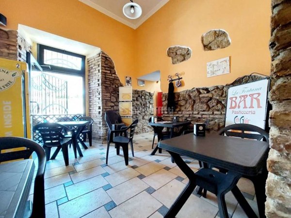 negozio in affitto a Civitavecchia