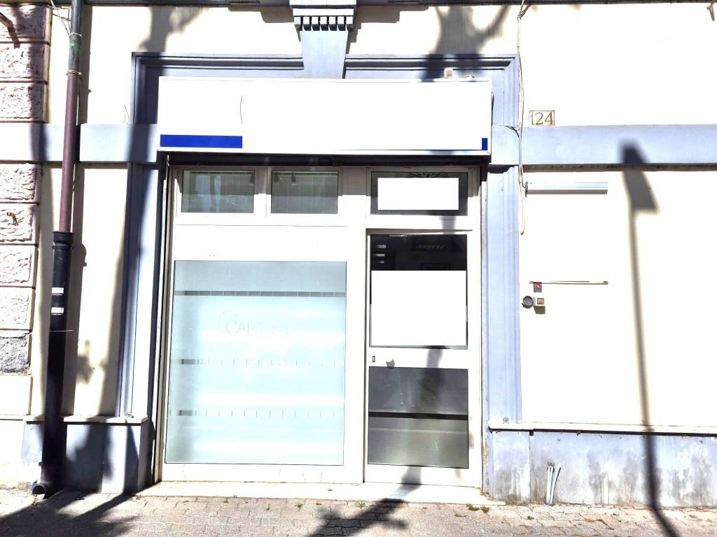 negozio in affitto a Civitavecchia
