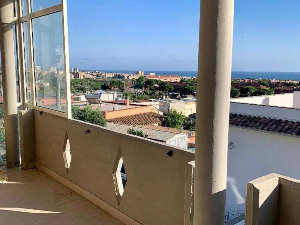 appartamento in affitto a Civitavecchia