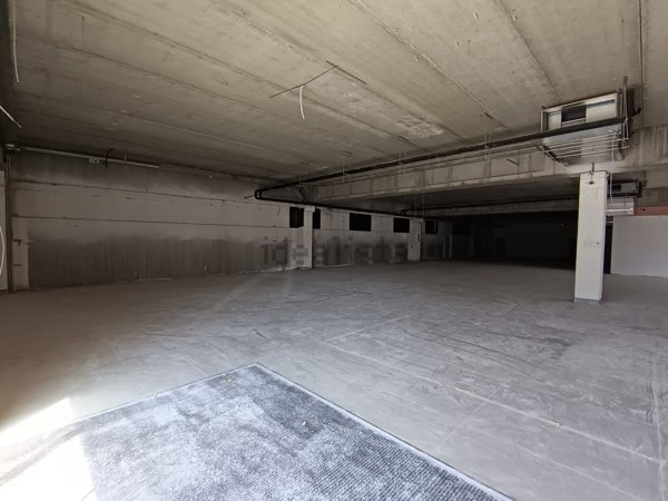 capannone in affitto a Civitavecchia