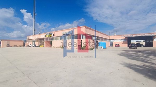 locale commerciale in affitto a Civitavecchia