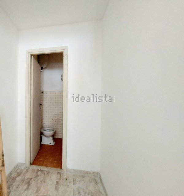 locale di sgombero in affitto a Civitavecchia