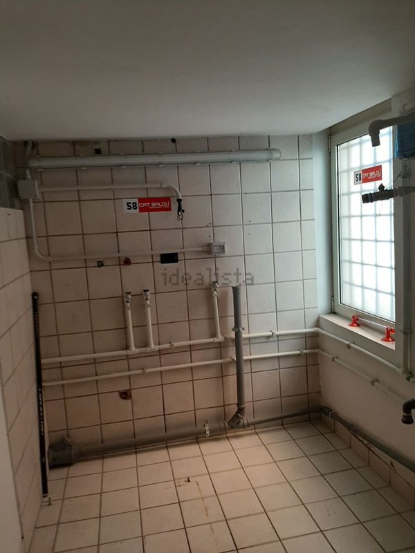 locale commerciale in affitto a Civitavecchia