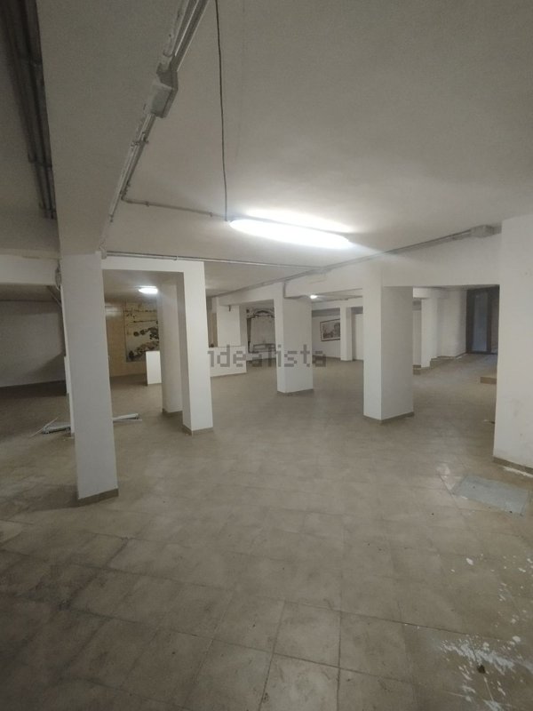 locale commerciale in affitto a Civitavecchia