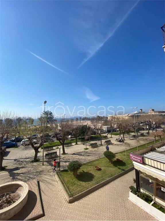 appartamento in affitto a Civitavecchia