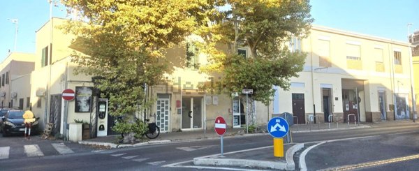 locale commerciale in affitto a Civitavecchia