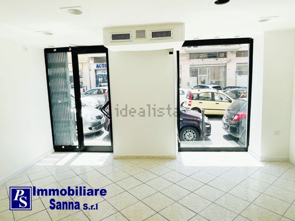 locale commerciale in affitto a Civitavecchia