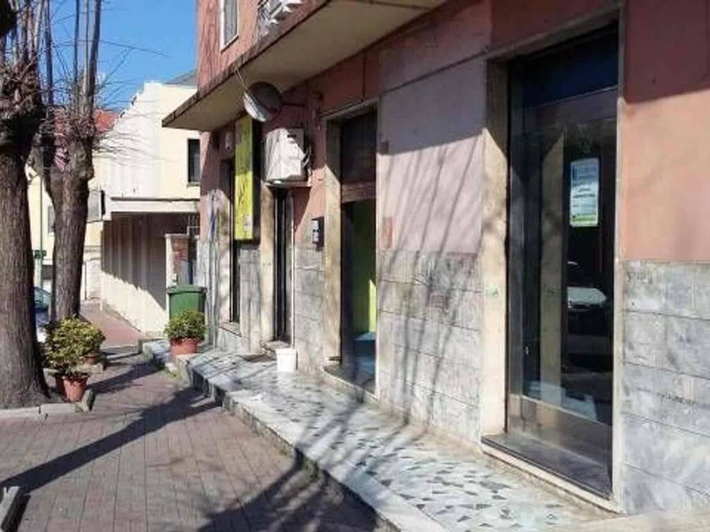 negozio in affitto a Colleferro