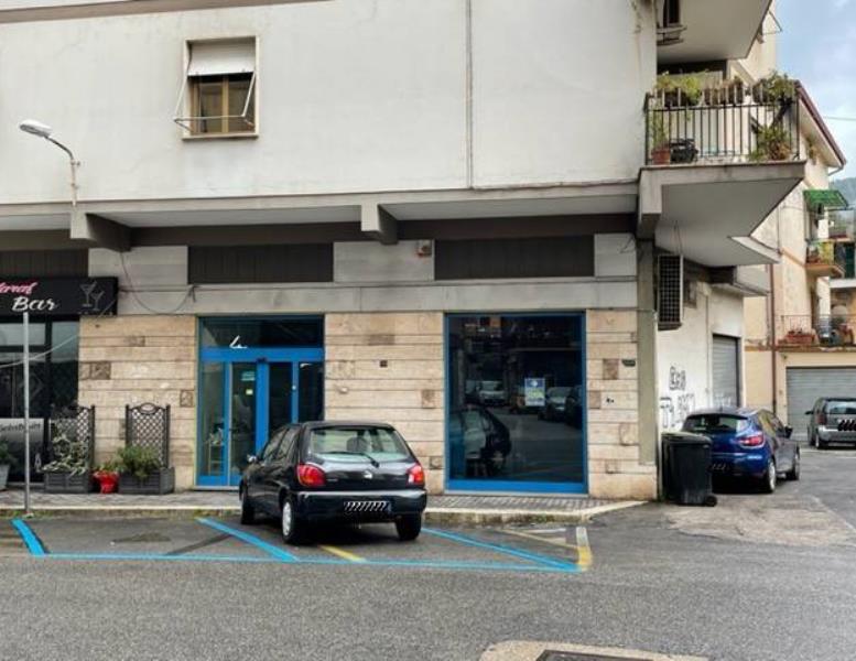locale commerciale in affitto a Colleferro