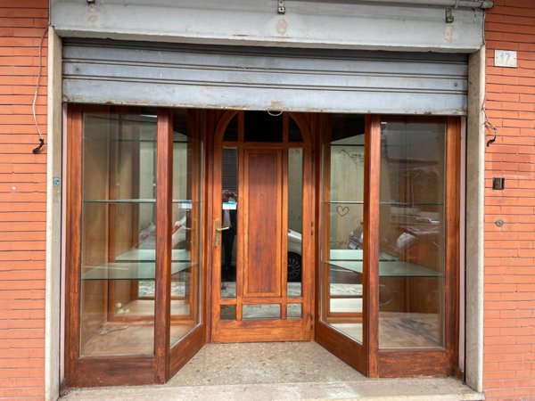 locale commerciale in affitto a Colleferro