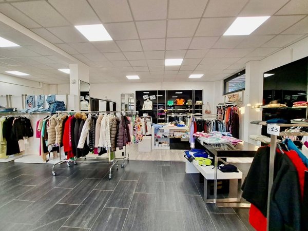 locale commerciale in affitto a Colleferro