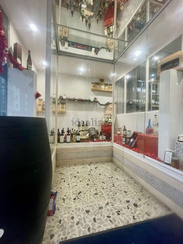 locale commerciale in affitto a Colleferro