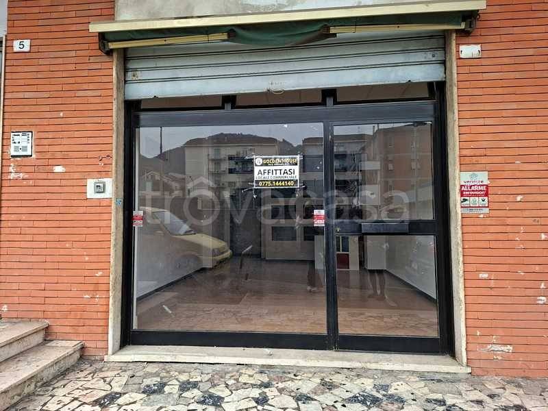 negozio in affitto a Colleferro