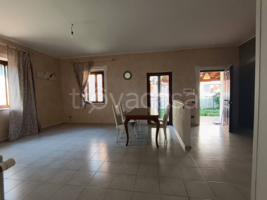 casa indipendente in affitto a Colleferro