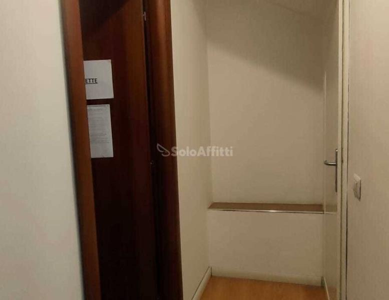 ufficio in affitto a Colonna