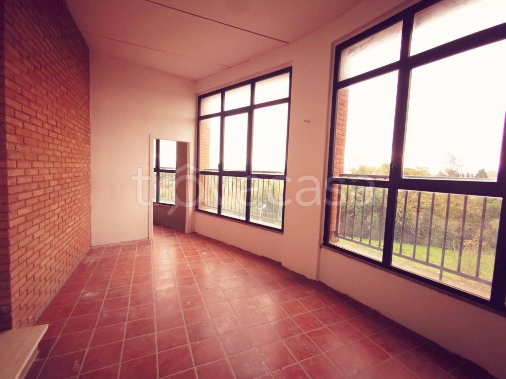 negozio in affitto a Fiano Romano