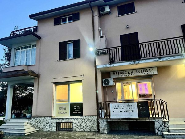 negozio in affitto a Fiano Romano