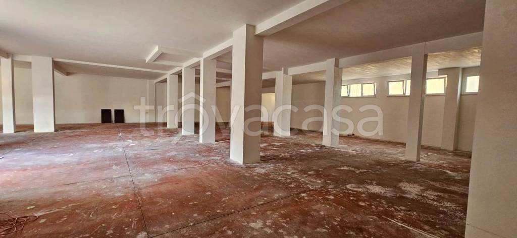 negozio in affitto a Fiano Romano