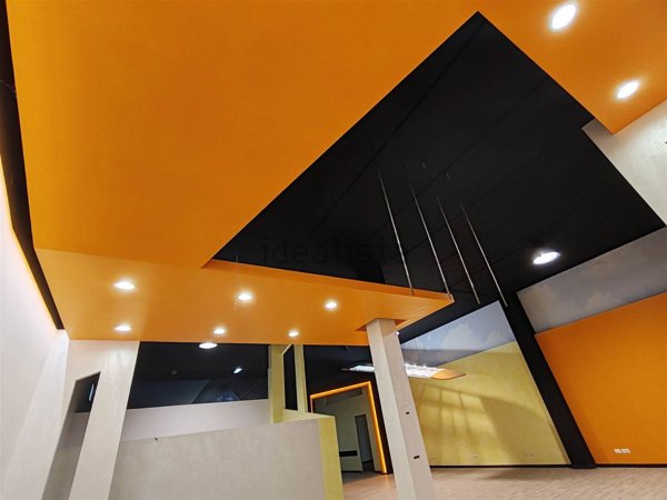 locale commerciale in affitto a Fiano Romano