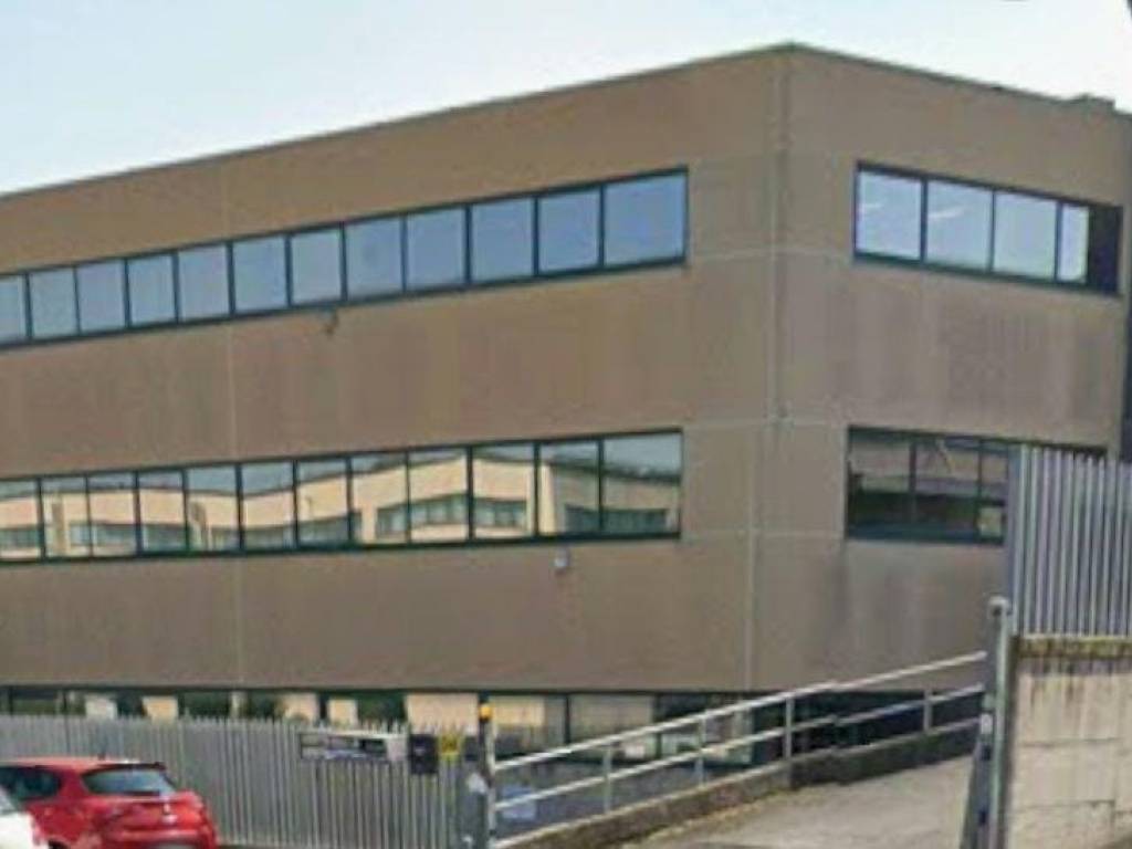 locale commerciale in affitto a Formello