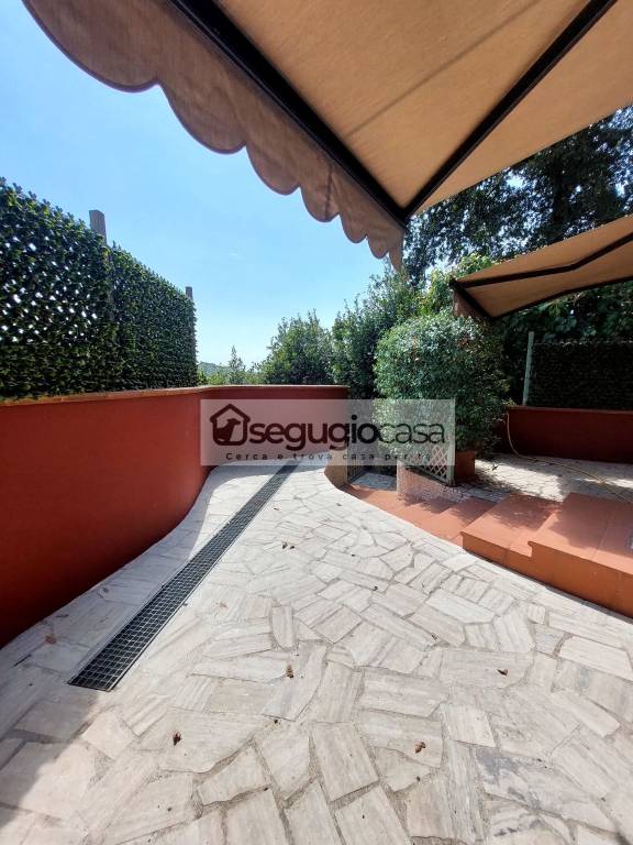 casa indipendente in affitto a Formello in zona Le Rughe