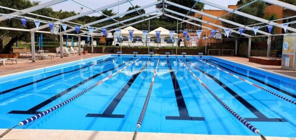 negozio in affitto a Formello