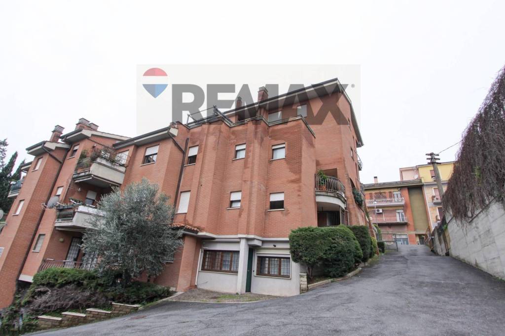 appartamento in affitto a Formello