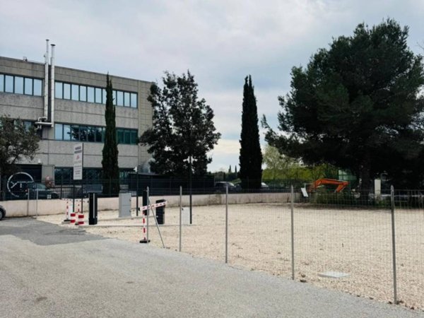 box auto in affitto a Formello