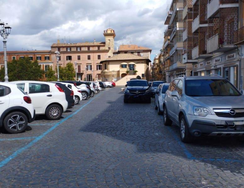 negozio in affitto a Frascati