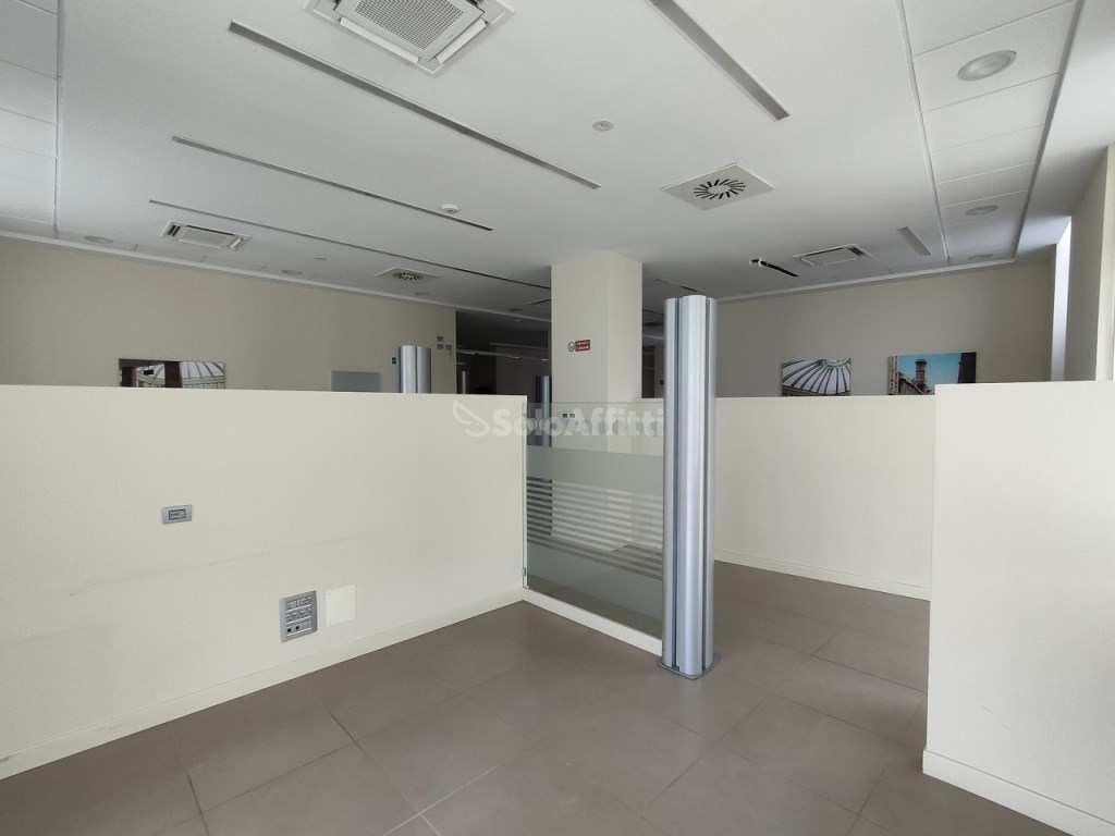 negozio in affitto a Frascati