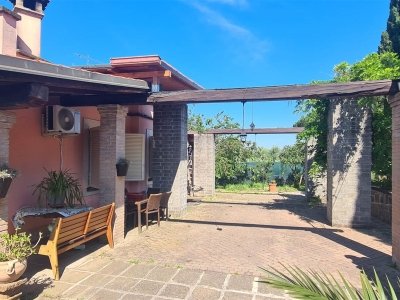 casa indipendente in affitto a Frascati