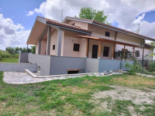 casa indipendente in affitto a Frascati