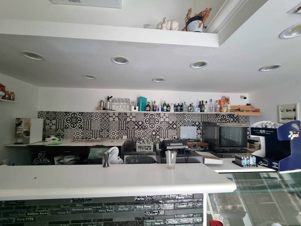 negozio in affitto a Frascati
