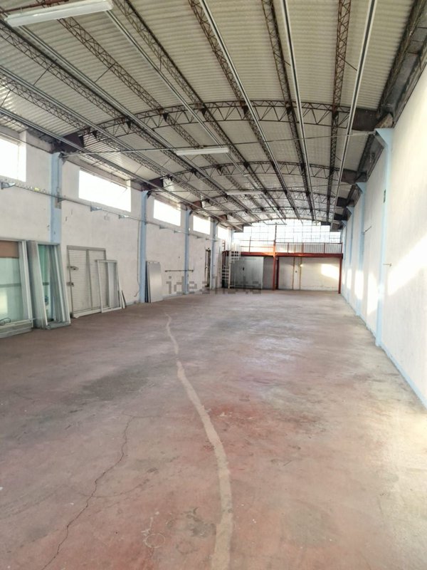 capannone in affitto a Frascati