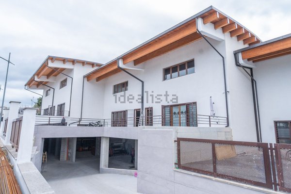 negozio in affitto a Frascati