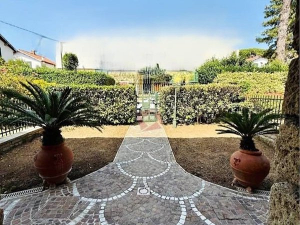 casa indipendente in affitto a Frascati