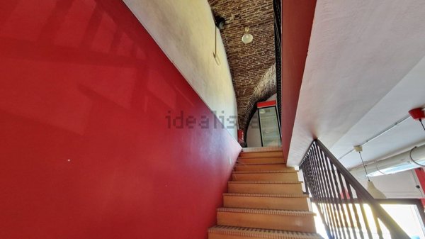 locale commerciale in affitto a Frascati