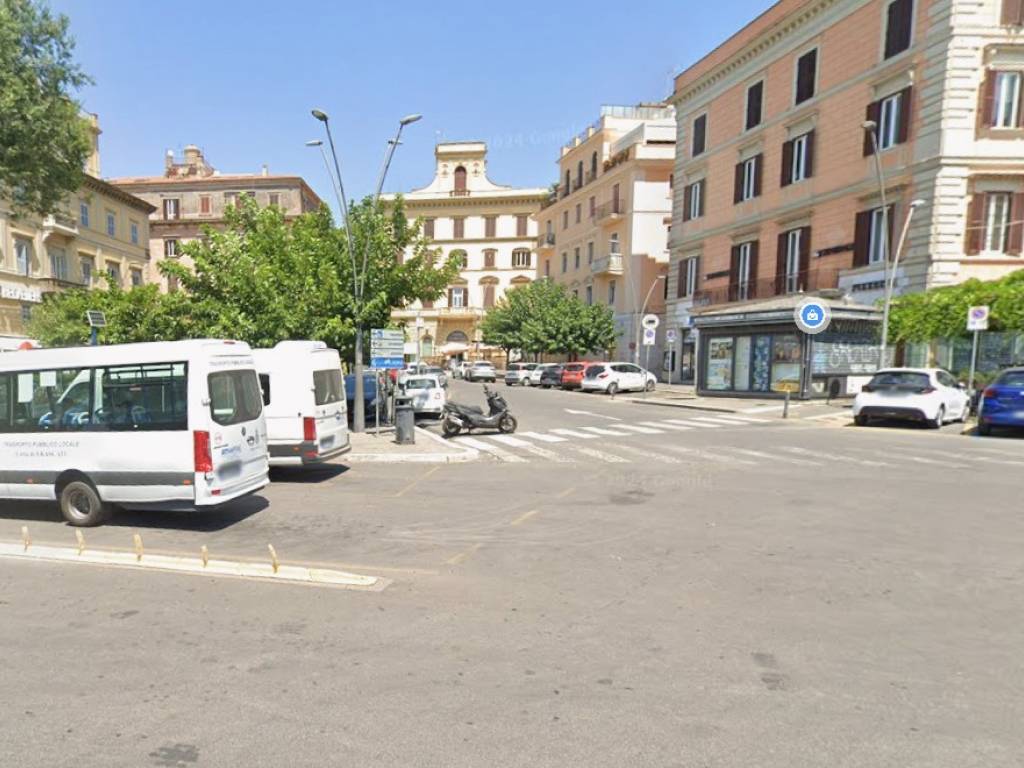 negozio in affitto a Frascati