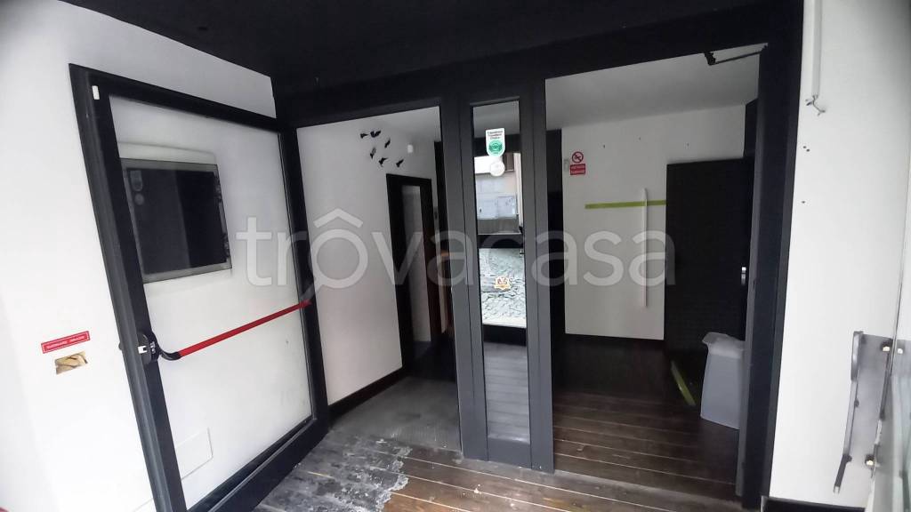 negozio in affitto a Frascati