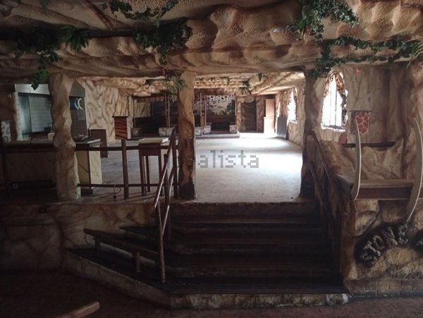 locale commerciale in affitto a Frascati