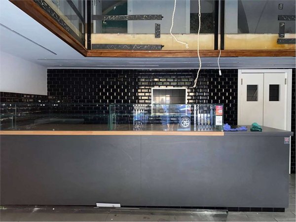 locale commerciale in affitto a Frascati