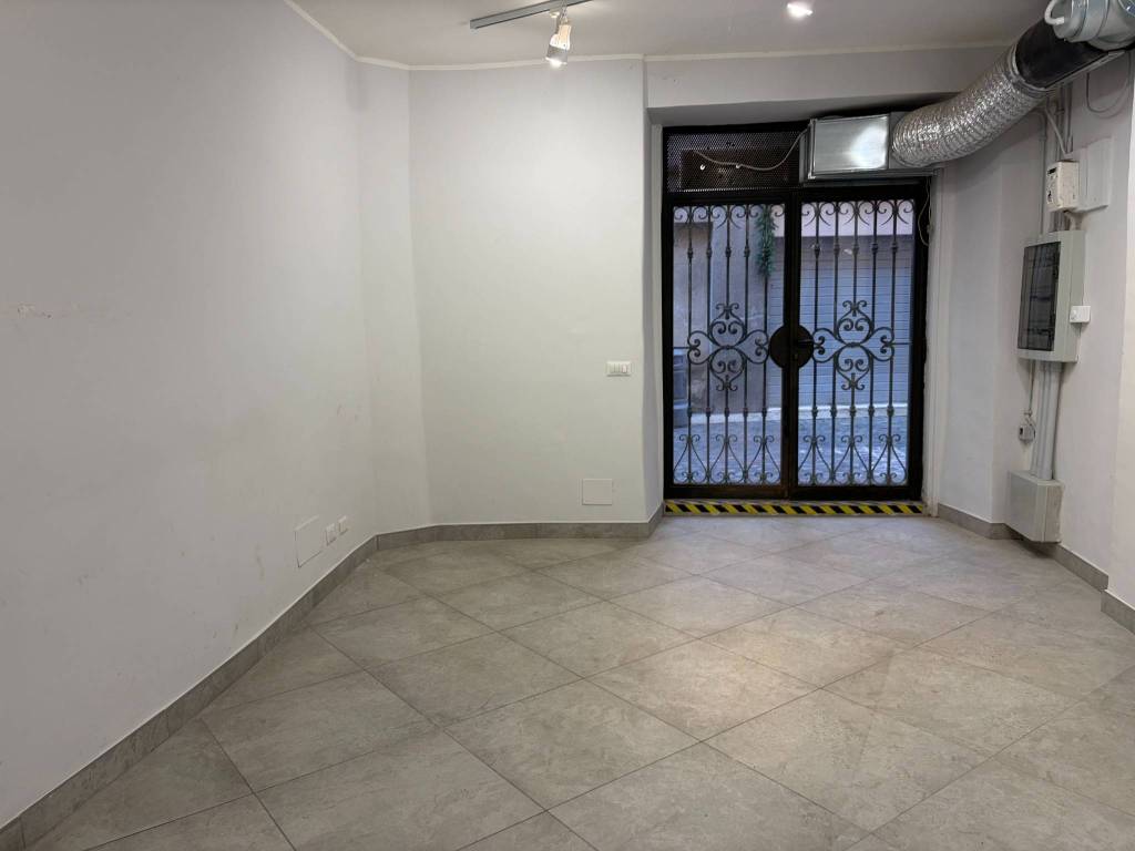 negozio in affitto a Frascati