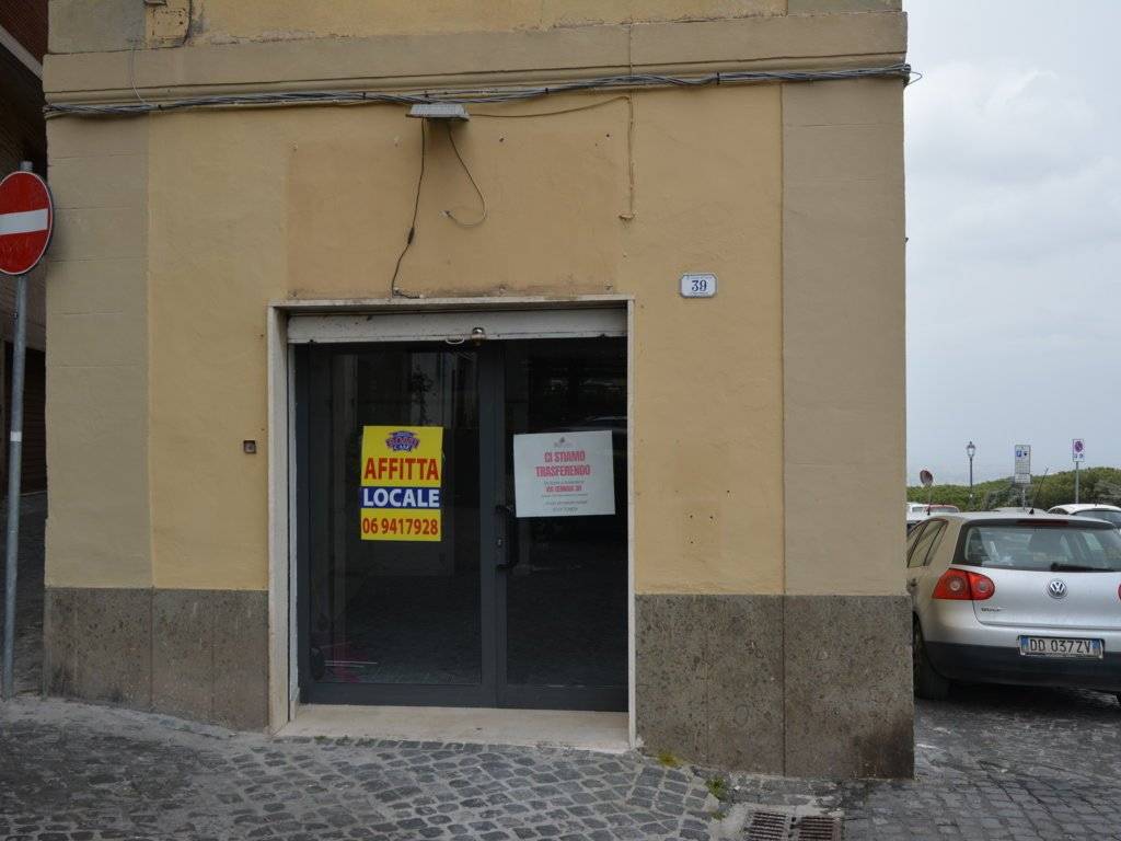 negozio in affitto a Frascati