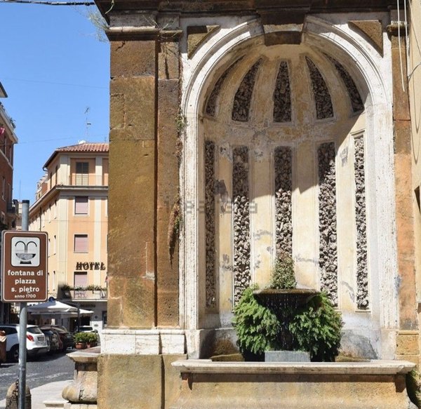 negozio in affitto a Frascati