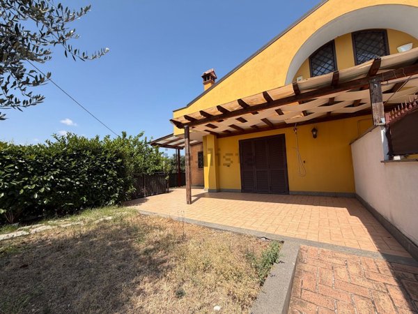 appartamento in affitto a Frascati in zona Cisternole
