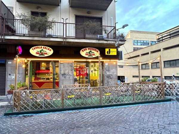 locale commerciale in affitto a Frascati